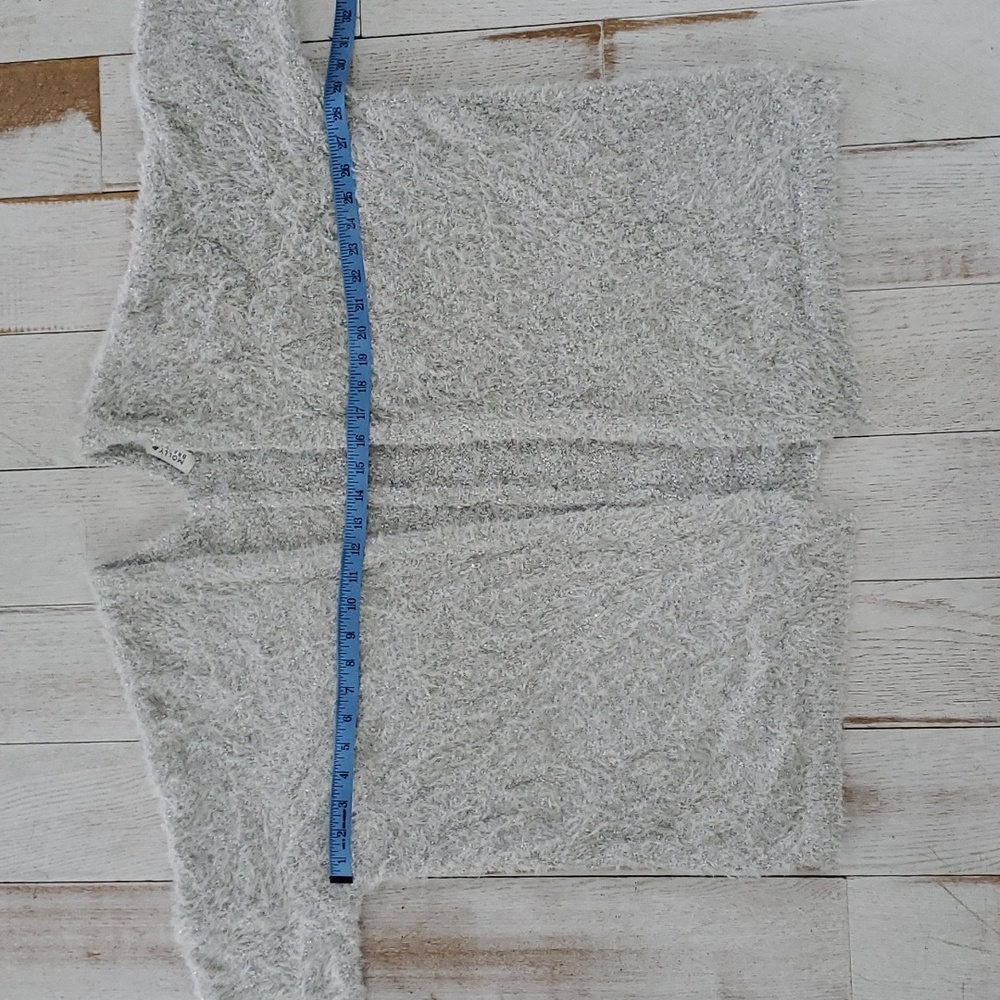 Molly Braken sweater - Picture 3 of 6